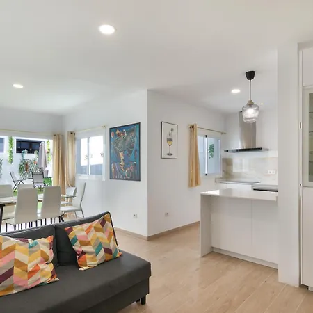 Garden Terrace House - La Isleta *